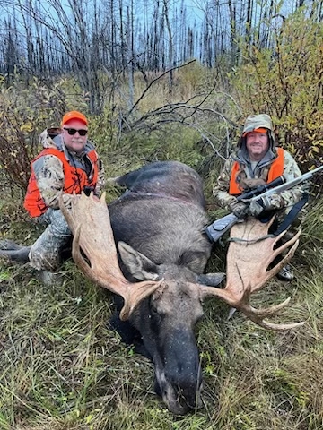 Unforgettable Manitoba Moose Hunts