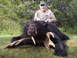 2010_bear_hunting_20110125_14206779601.jpg