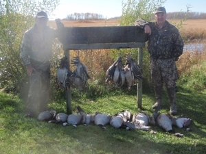 2010_waterfowl_hunting_20110125_1488137517.jpg