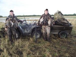 2010_waterfowl_hunting_20110125_1496737704.jpg