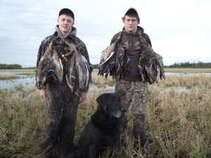 2010_waterfowl_hunting_20110125_1675250067.jpg