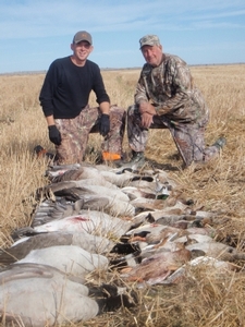 2010_waterfowl_hunting_20110125_1849504945.jpg