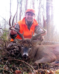 2010_whitetail_hunting_20110214_1151443695.jpg