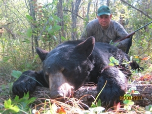 2011_bear_hunting_pictures_20111204_12428444881.jpg