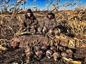 Manitoba-Waterfowl-Hunting-14.jpg