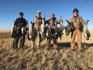 Manitoba-Waterfowl-Hunting-19.jpg