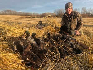 Manitoba-Waterfowl-Hunting-27.jpg