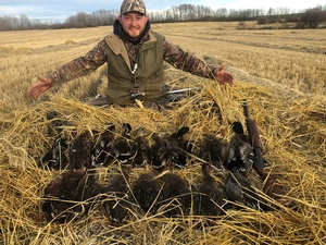 Manitoba-Waterfowl-Hunting-28.jpg