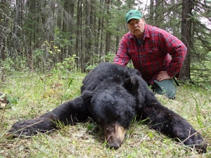 Manitoba-black-bear-hunting-710.jpg