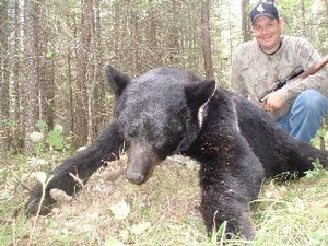 Manitoba-black-bear-hunting-721.jpg