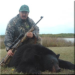 Manitoba-black-bear-hunting-911.jpg