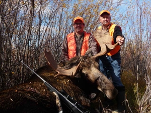 Nick-Hacker-2016-Manitoba-Moose-Hunt.jpg