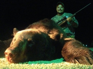 bear_hunting_20100212_12724750821.jpg