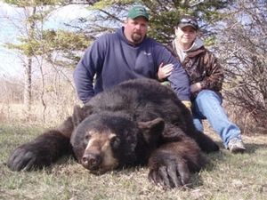 bear_hunting_20100212_15611016531.jpg