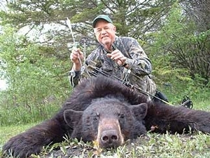 bear_hunting_20100212_16136200791.jpg