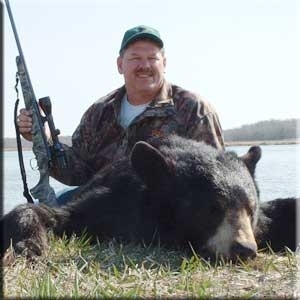 bear_hunting_20100212_16379265111.jpg