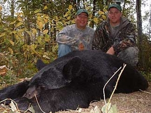 bear_hunting_20100212_16793314701.jpg