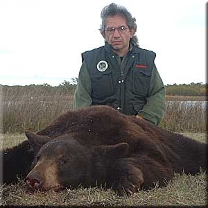 bear_hunting_20100212_18907339601.jpg