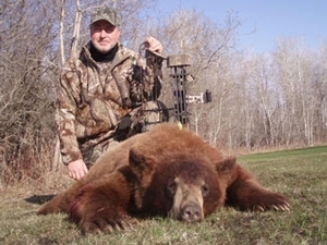 bear_hunting_20100212_19050174021.jpg