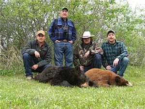 bear_hunting_20100212_20195427751.jpg