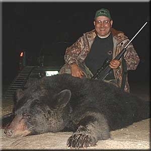 bear_hunting_20100212_20293596691.jpg