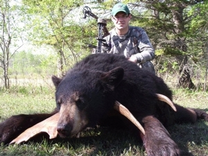 bear_hunting_20100711_11357954661.jpg