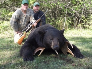 bear_hunting_20100711_14306312621.jpg