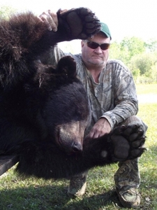 bear_hunting_20100711_15598751591.jpg