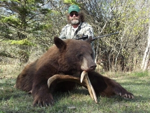 bear_hunting_20100711_18367392901.jpg