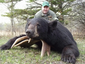 bear_hunting_20100711_18882067451.jpg