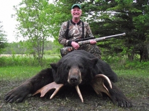 bear_hunting_20100711_19616058291.jpg