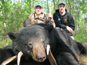 manitoba-bear-hunt1.jpg