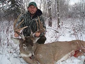 manitoba-deer-hunting%20copy.jpg