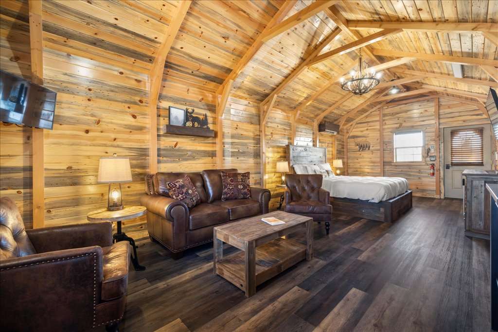 Bighorn River All-Inclusive Lodge