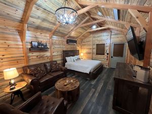 BigSkyCabin2.jpg