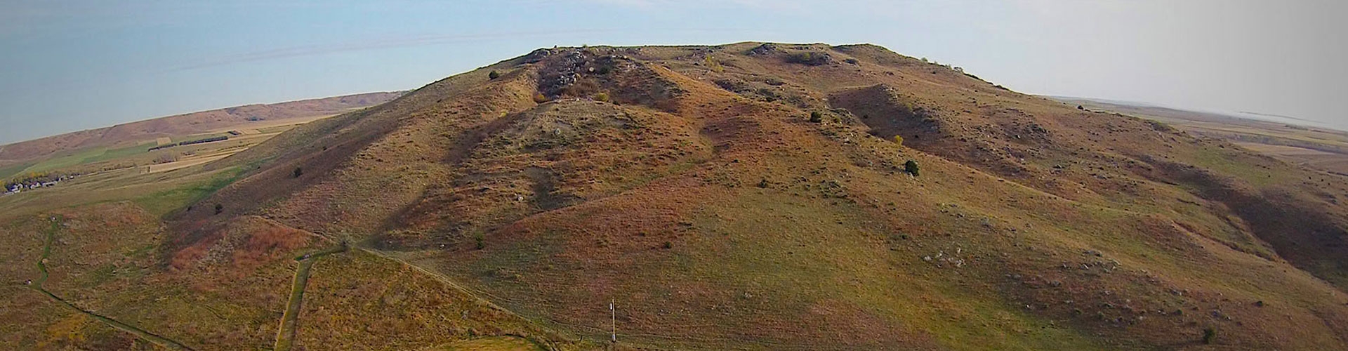 Buffalo Butte Cave & Name Rock