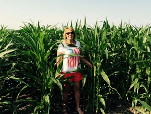 pheasant-chicks-south-dakota-2015-spring-report-corn.jpg