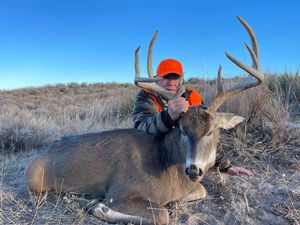 Dan%20Meehan%20Late%20Season%20Whitetail%20%283%29.jpg