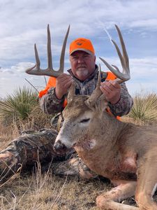 Jim%20Humphries%20Whitetail%20%281%29.jpg