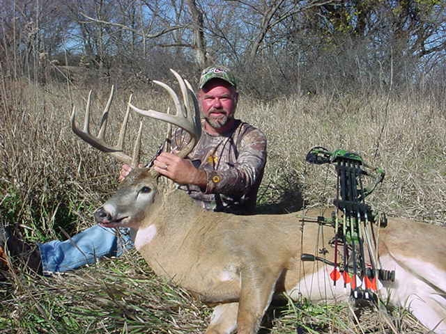 Kansas Archery Deer Hunting