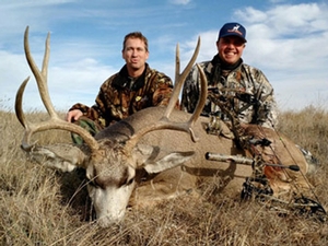 mule-deer-hunting-routier-outfitting-south-dakota-23.jpg