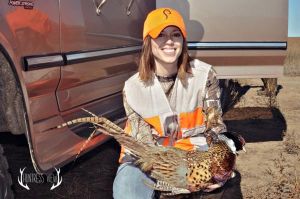 women_pheasant_hunt2.jpg