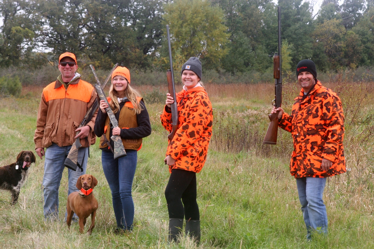 Group%207%20Field%20Group%20pose%208.jpg
