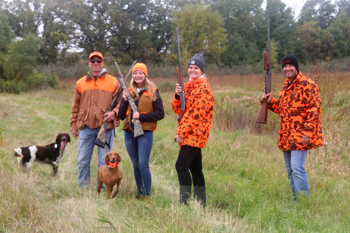 Group%207%20Field%20Group%20pose%208a.jpg
