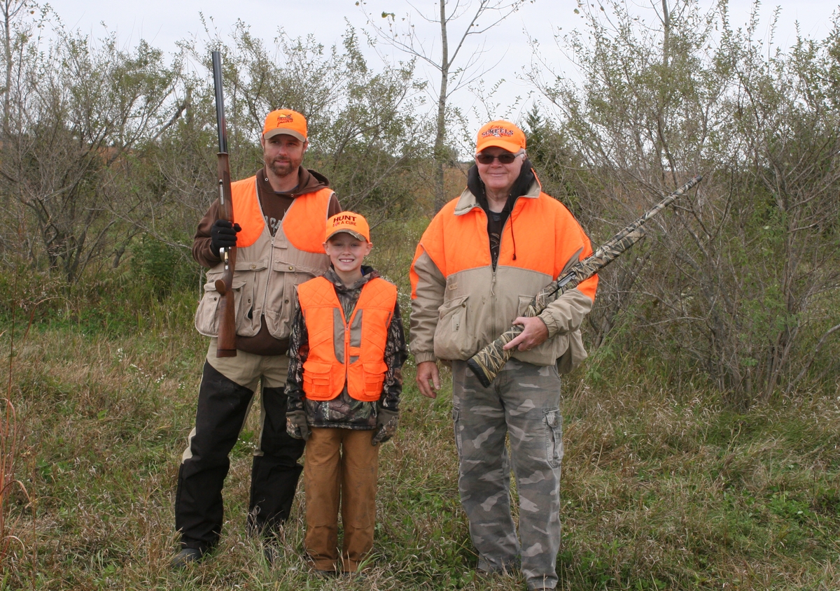 Group%208%20Field%20Pose%201%208.jpg