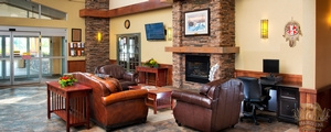 golden-eagle-lodge-main-lobby-2.jpg