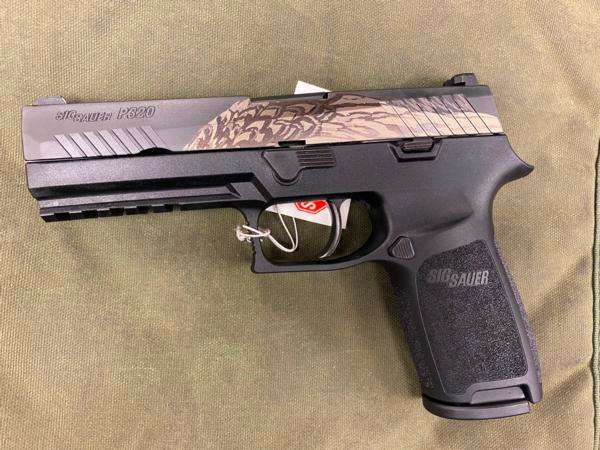 Sig Sauer P320 - Gun Board