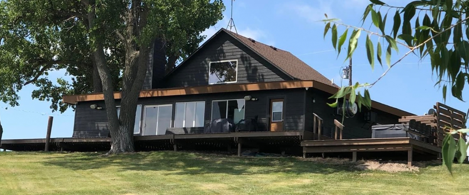 About - South Dakota Lakeshore Lodge About - South Dakota Lakeshore Lodge