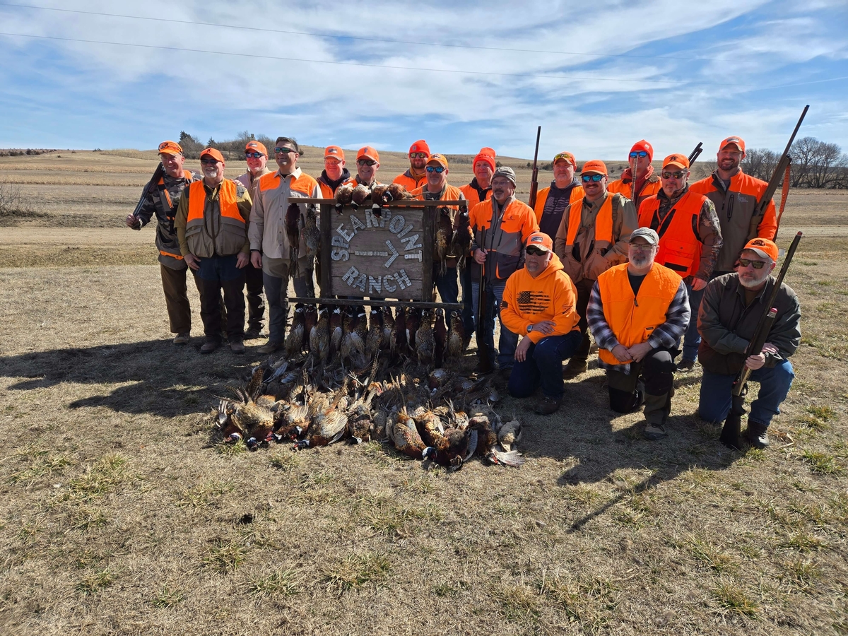 All Hunting Groups Welcome Group Pheasant Hunts in Kansas